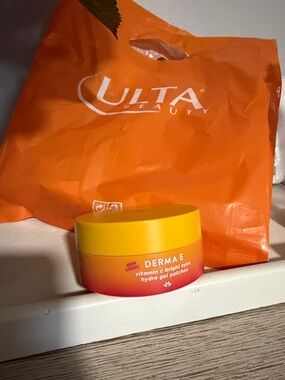 DERMA-E Vitamin C Bright Eyes Hydro Gel Patches - Yellow/Orange